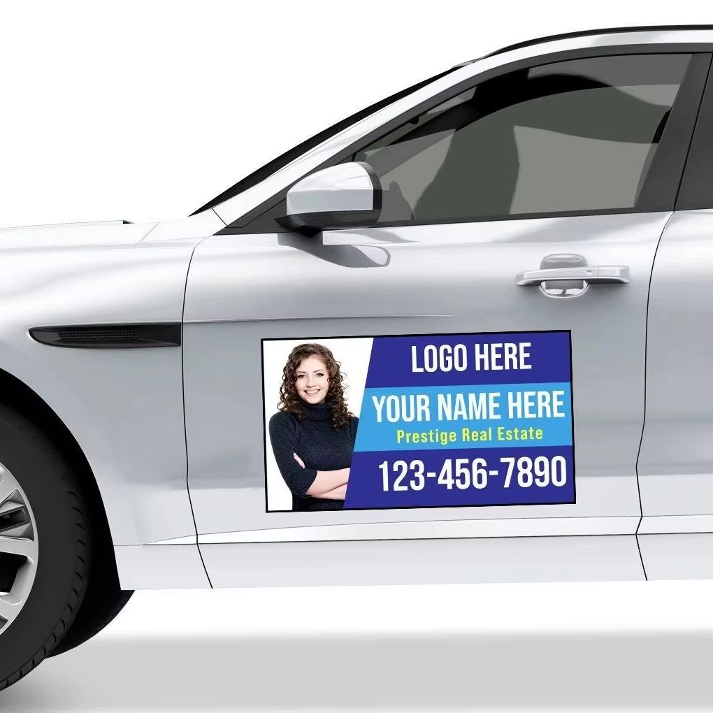 Wall Sticker - Stiker Magnet Mobil dengan Bentuk Khusus,