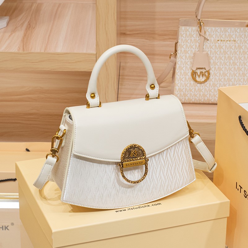 Tas tangan wanita merek mewah  - Interior Design High End ulasan dan harga